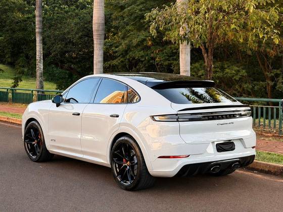 PORSCHE CAYENNE 4.0 V8 GASOLINA GTS COUPÉ AWD TIPTRONIC S PORSCHE CAYENNE 4.0 V8 GASOLINA GTS COUPÉ AWD TIPTRONIC S